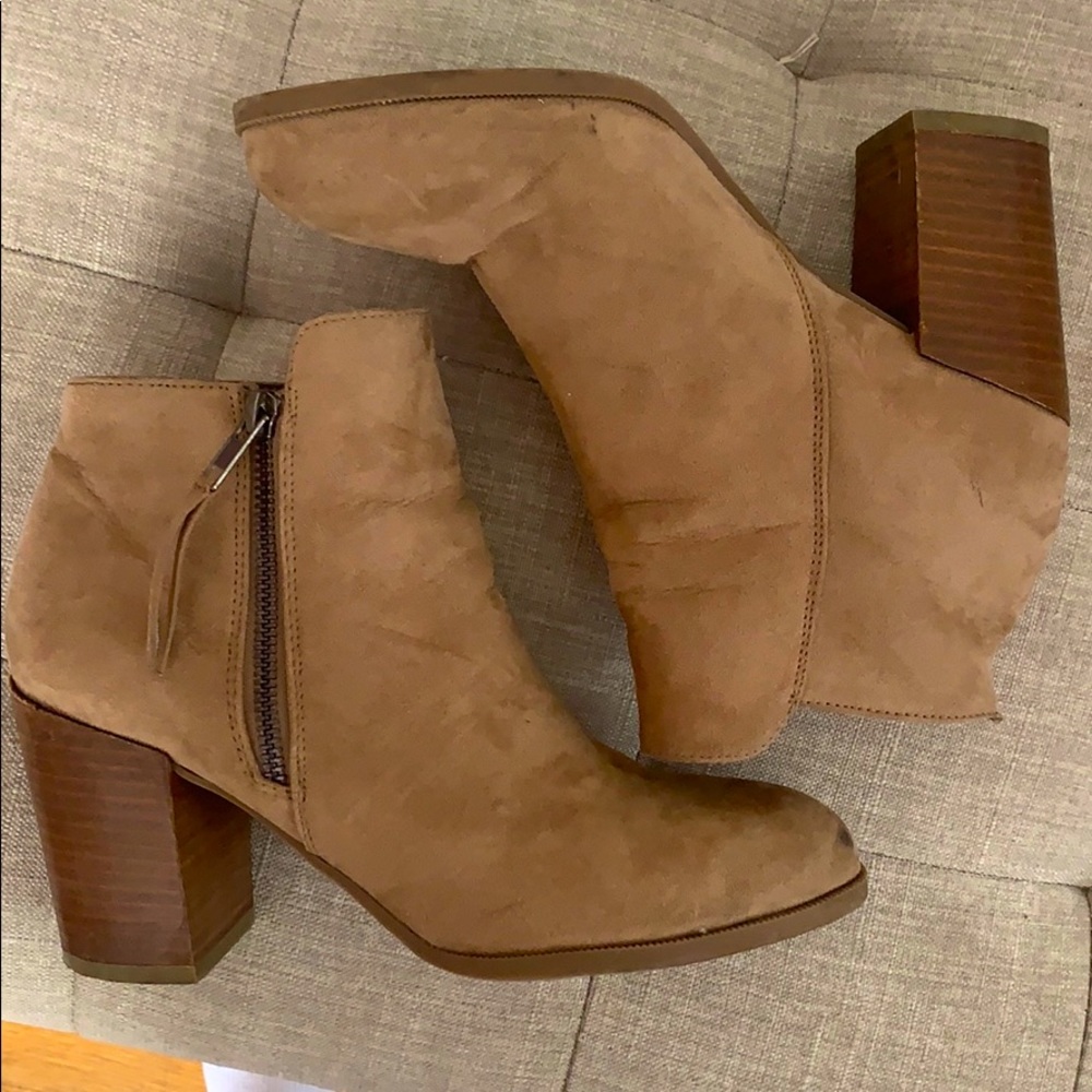 Tan booties - Picture 2 of 3